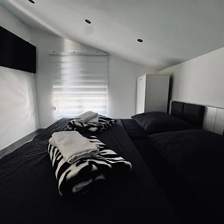شقة Lea تْسْغيكفانِتْسا